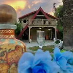 Wooden Stories Isthmia
