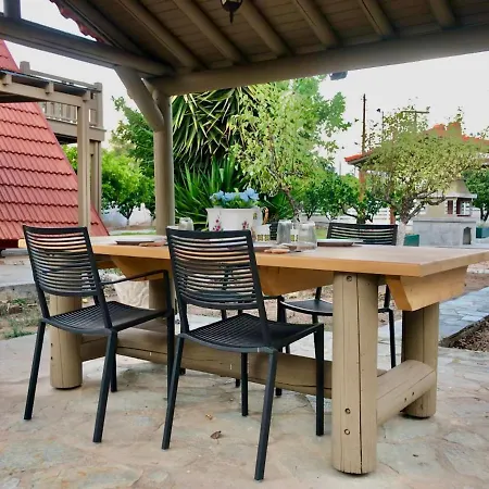 Wooden Stories Villa *